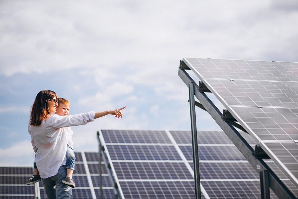 De årliga SOM-undersök­ningarna visar att solkraft är den populäraste energiformen bland allmänheten.